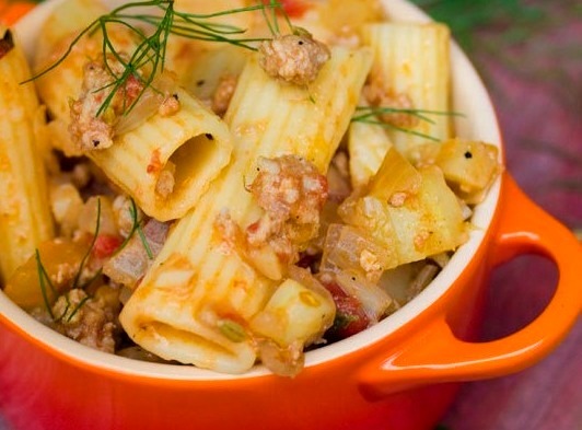 Pork And Fennel Ragu 1 Tablespoon Extra Virgin Olive Oil2 Cups Onion, Finely Chopped2 Cups Fennel Bulbs, Finely Chopped2 Cloves Garlic, Minced1 Tablespoon Fennel Seeds, Slightly Crushed1 Teaspoon...