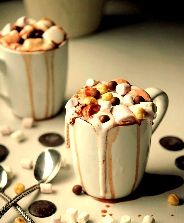 Hot Chocolate with Nutella and Marshmallows